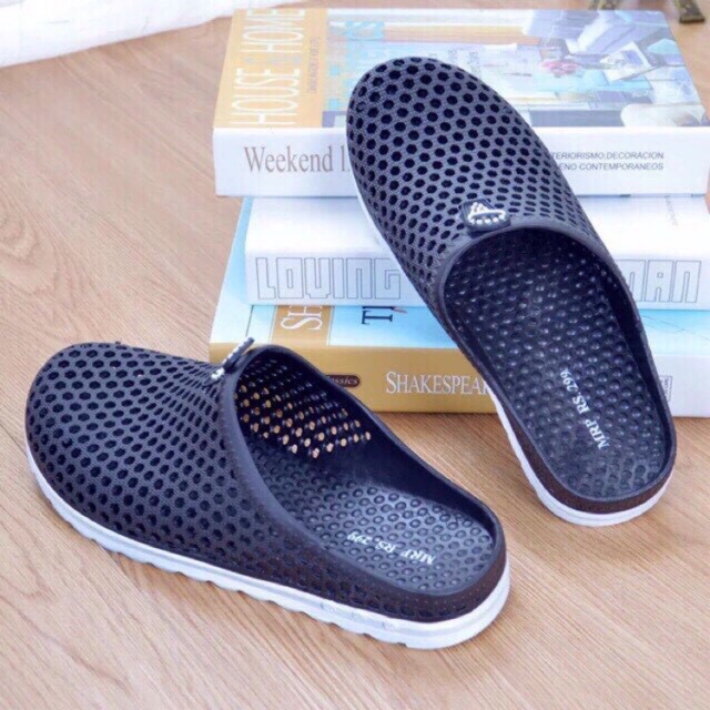 Dép nhựa , sục nhựa lỗ dẻo cho cả nam và nữ bít mũi đi mưa bảo hộ lao động Full Size 36-43 - Ảnh 2